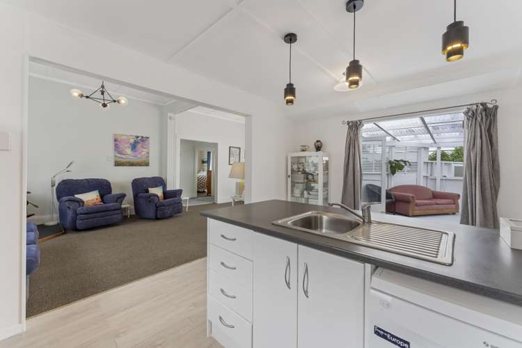 203 Main Street Pahiatua_6