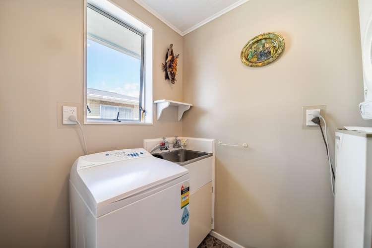 11 Dakota Grove Totara Park_15