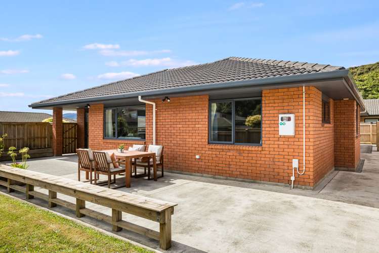 2 Beaufort Close Kingsley Heights_14