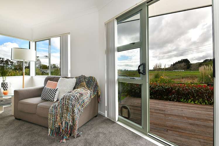 1/12 Miro Street Helensville_28