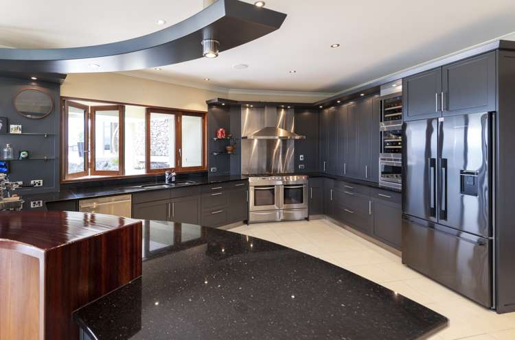 601 Redoubt Road Flat Bush_11