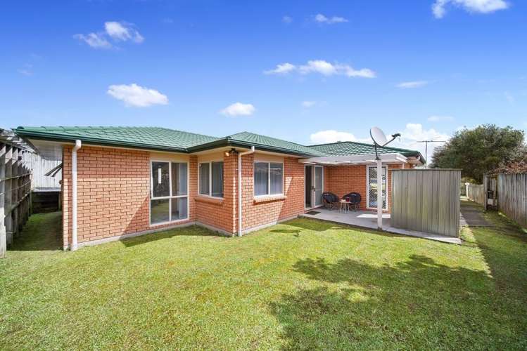 8 Edingale Court Flat Bush_2
