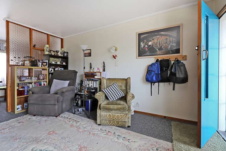 2/381 Kennedy Road Pirimai_4