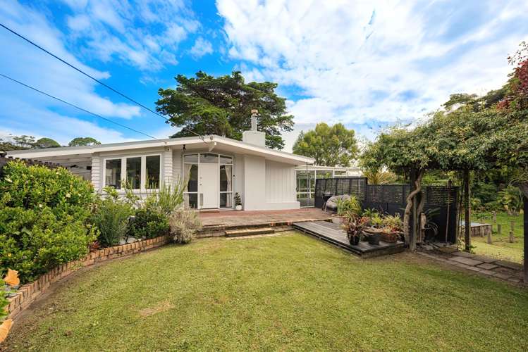 15 Bethells Road Waitakere_22