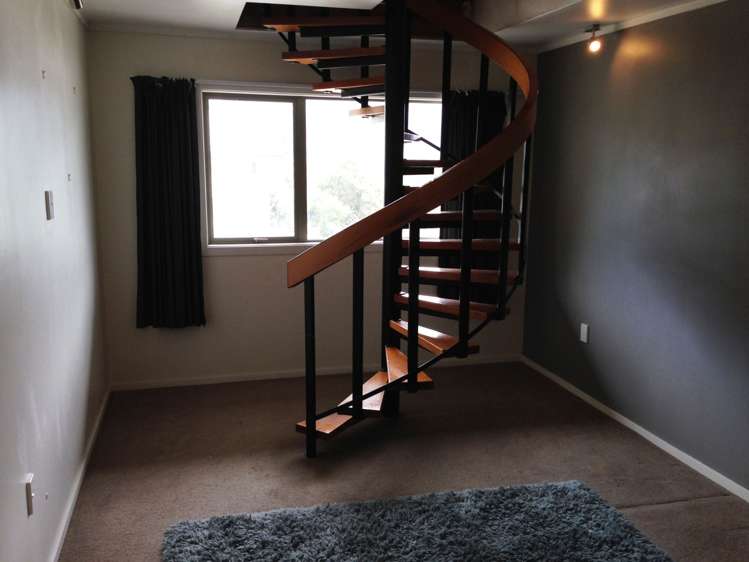 16 Williams Street Fernhill/Sunshine Bay_17