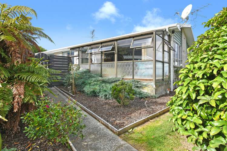 5 Kentucky Street Totara Park_1