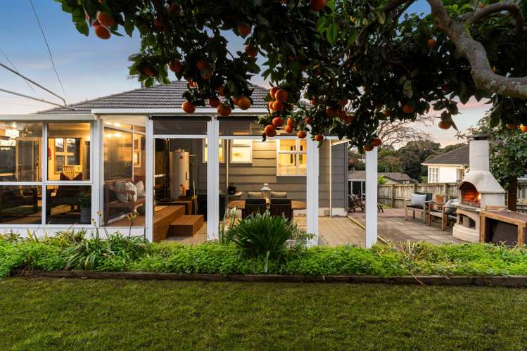 2 Oran Road Panmure_15