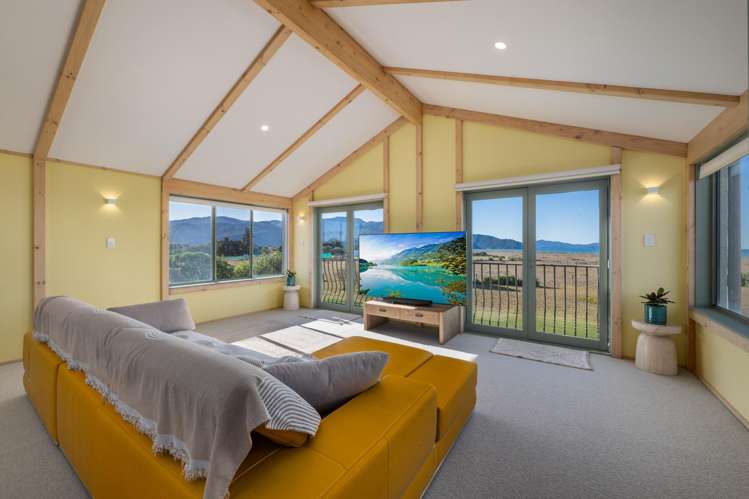 16 Hinepango Drive Rarangi_19