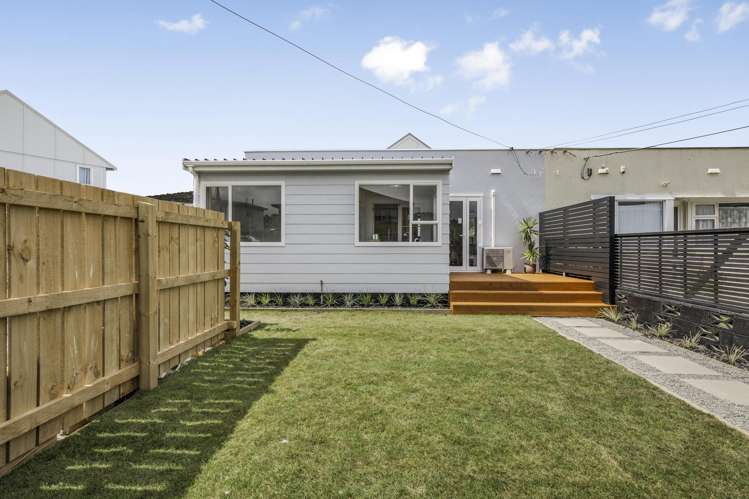 52 Durham Crescent Fairfield_12