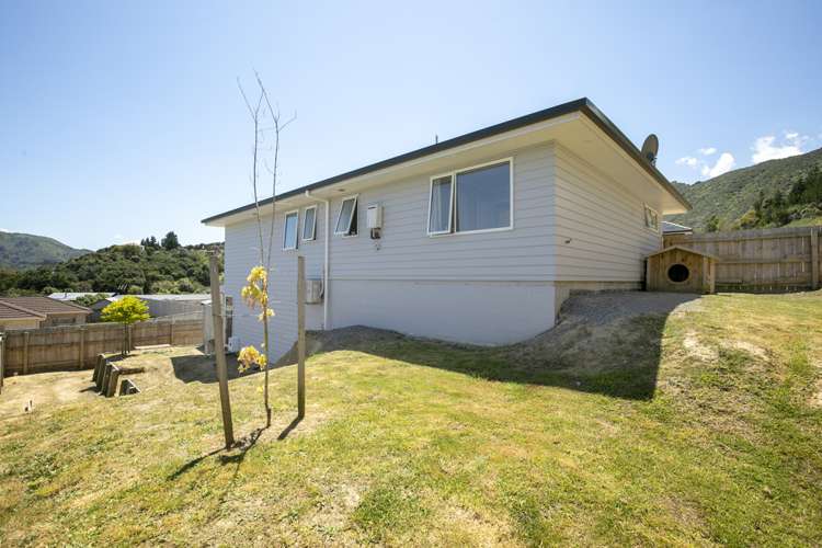 48 Ruthven Road Wainuiomata_18