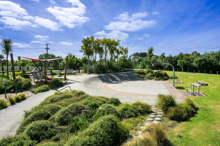 2/31 Okura River Road Okura_30