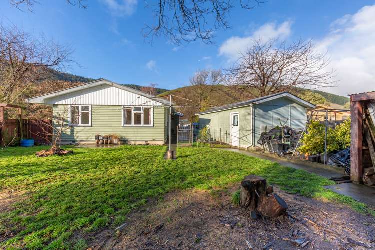 15 Kowhai Street Tapawera_2