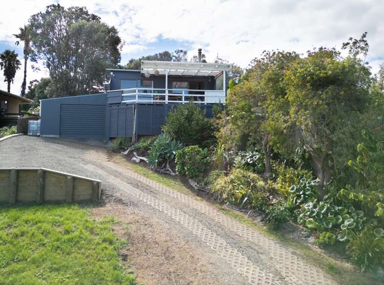 6569 Pouto Road Pouto_24