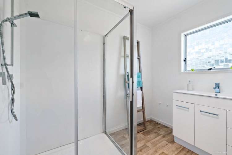 14 Moncrieff Avenue Clendon Park_6