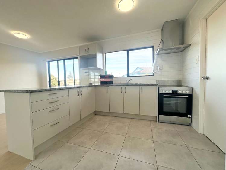 9A Halleys Place Mt Roskill_4