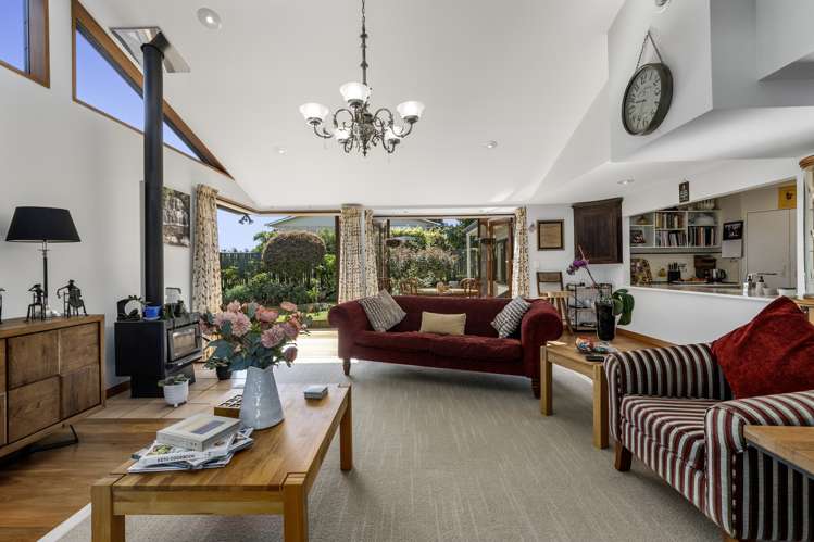 11 Laing Place Otumoetai_1