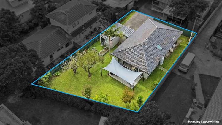 2/330 Rangatira Road Beach Haven_32