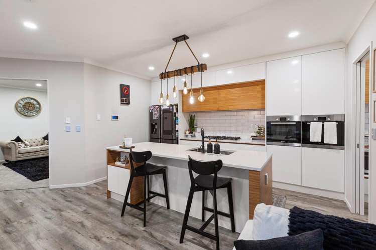 8 Gemscott Crescent Huapai_13