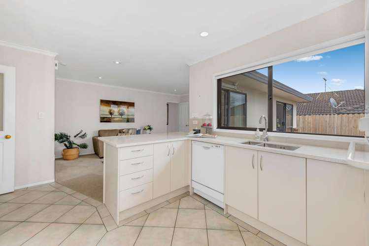 55 Armoy Drive East Tamaki_12