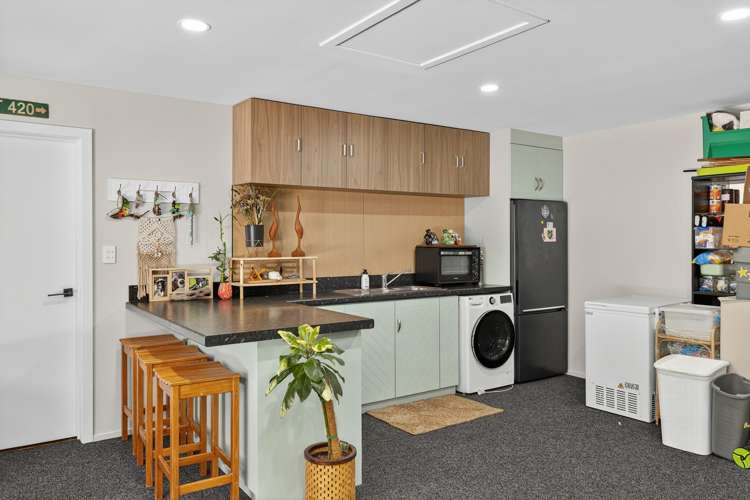 189 Rocking Horse Road Southshore_21