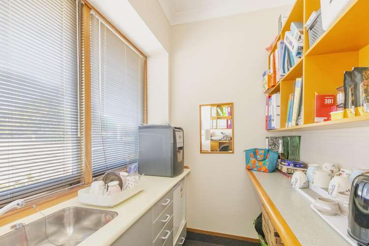 23 Clive Square Napier Cbd_10