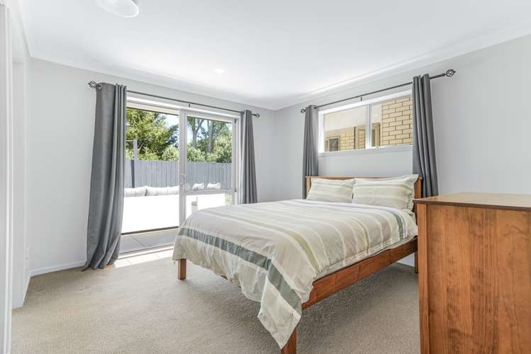 70 Nielsen Gardens Rototuna_12