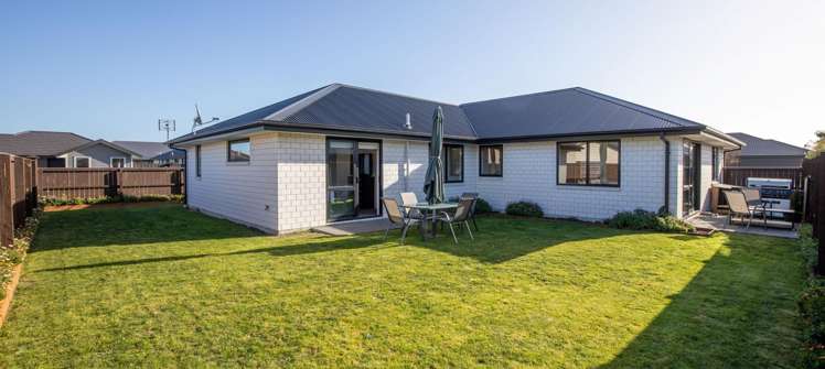 84 Ridgeway Avenue Rolleston_13