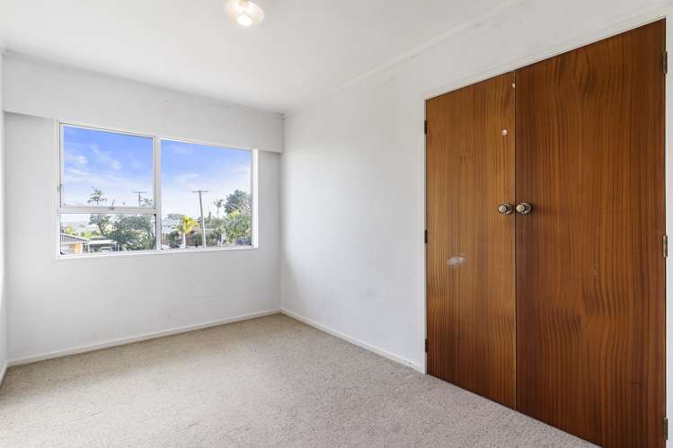 2/57 Moana Avenue One Tree Hill_7