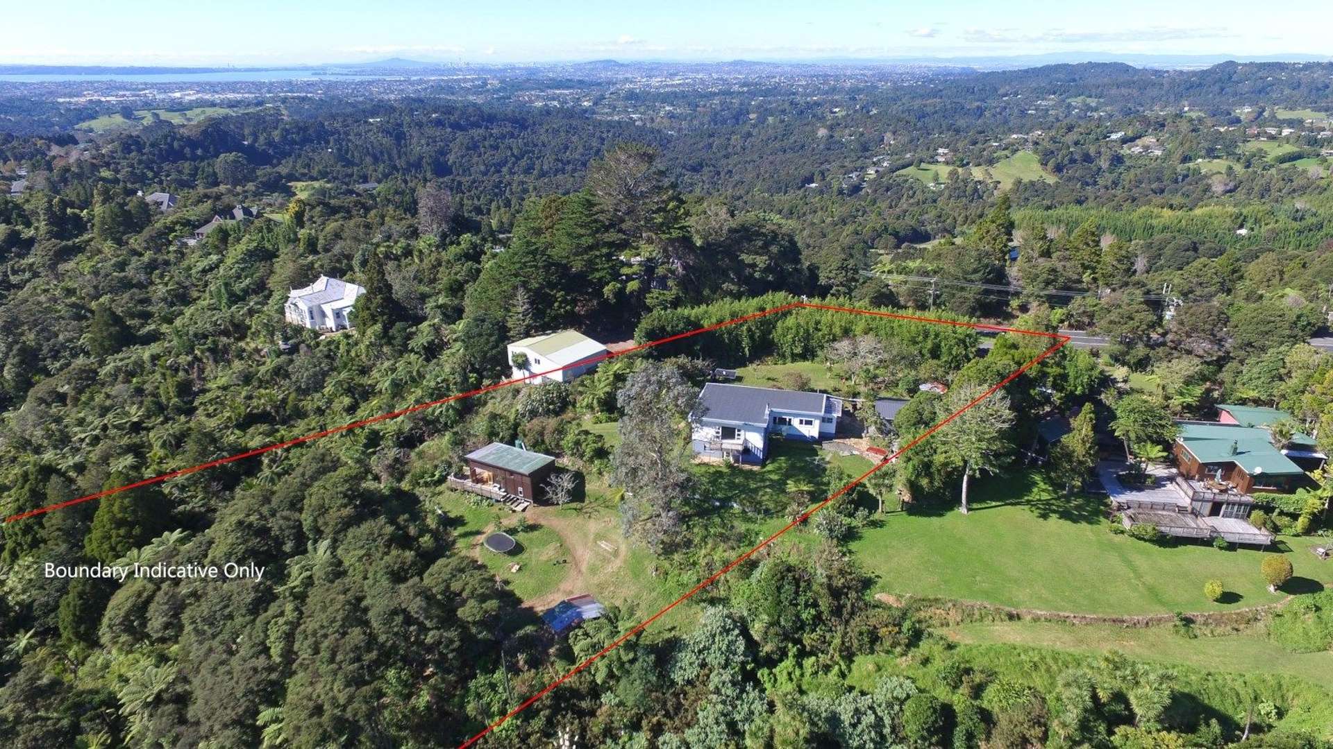 305 Forest Hill Road Waiatarua_0