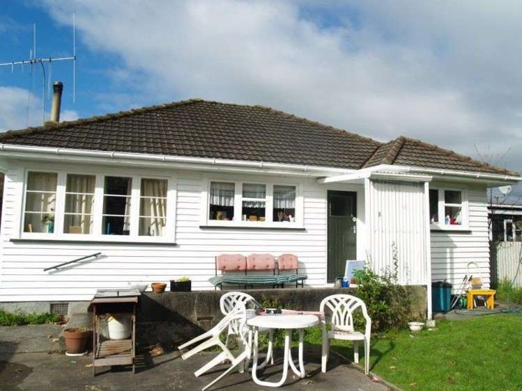 10 Hariata Street Otaki_10