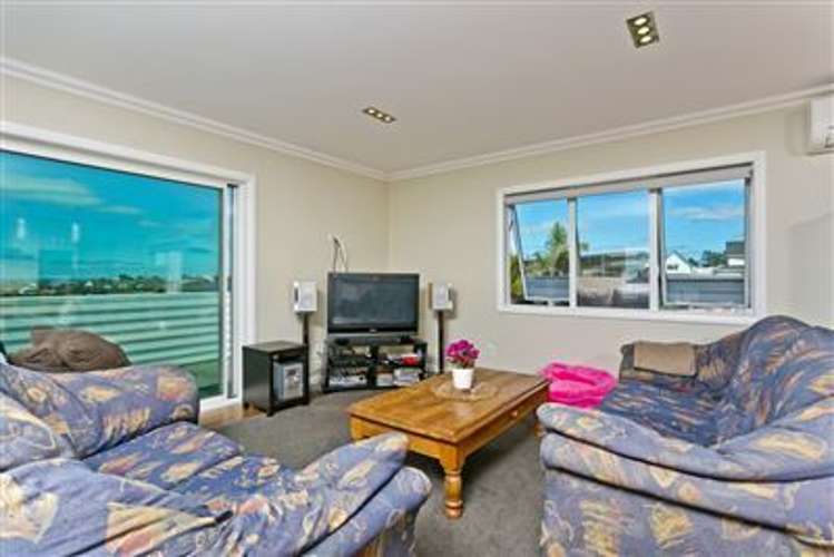 13 Pupuke Road Birkenhead_6
