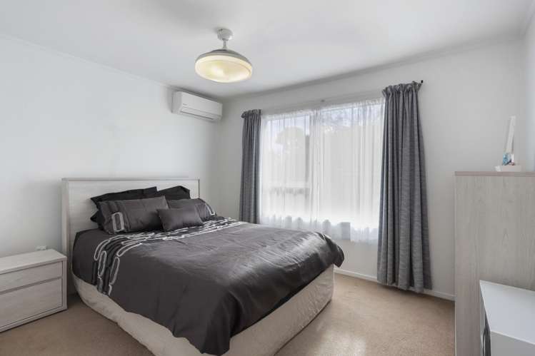 2/185 Swanson Road Henderson_9