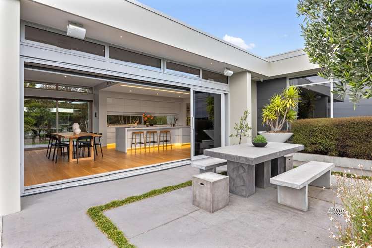 2 Aglaia Place Cracroft_10