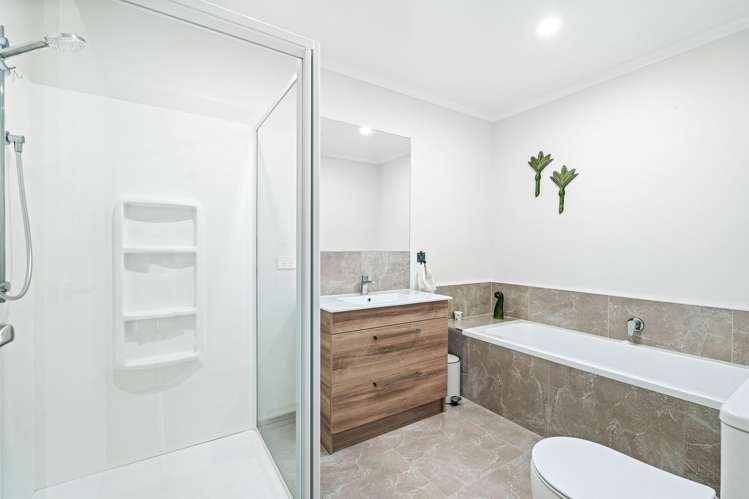 10 Sylvia Lane Maunu_12