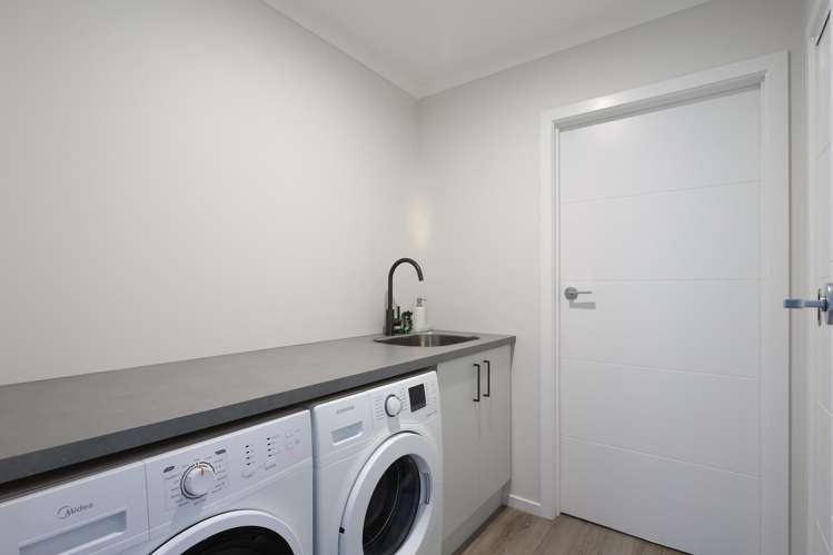 66 Katania Heights Brightwater_16