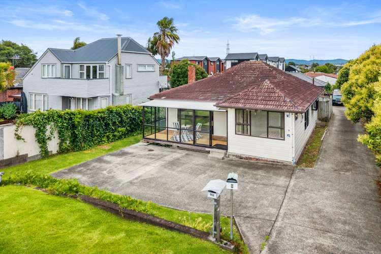 9 Tatau Way Te Atatu Peninsula_2