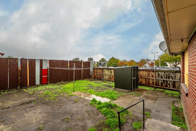 1/22 Caledonian Road Saint Albans_11