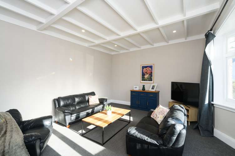 322 College Street West End_3