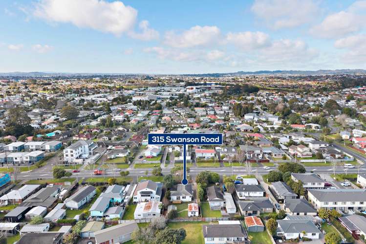 315 Swanson Road Ranui_24