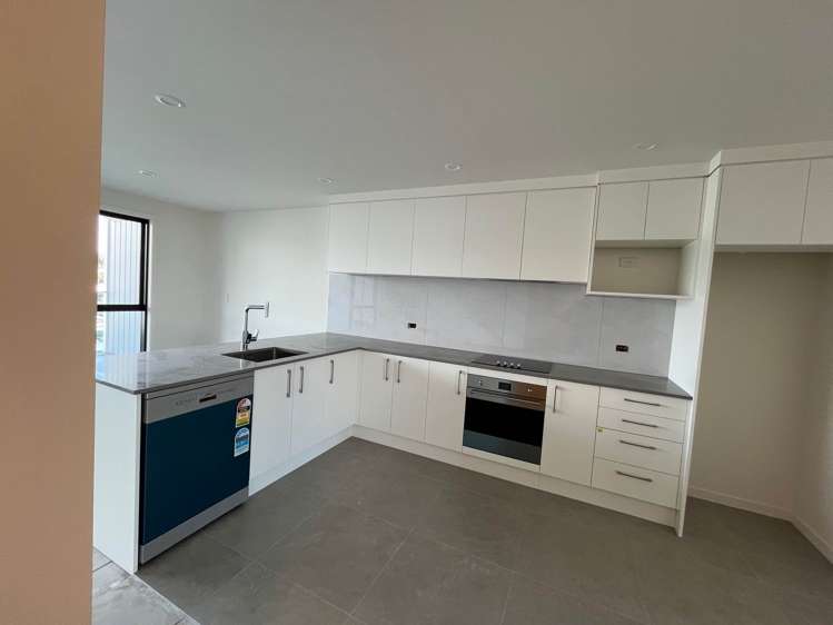 Alice Avenue Orewa_10