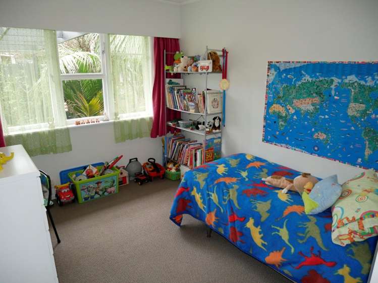 1 Boundary Road Tikipunga_13