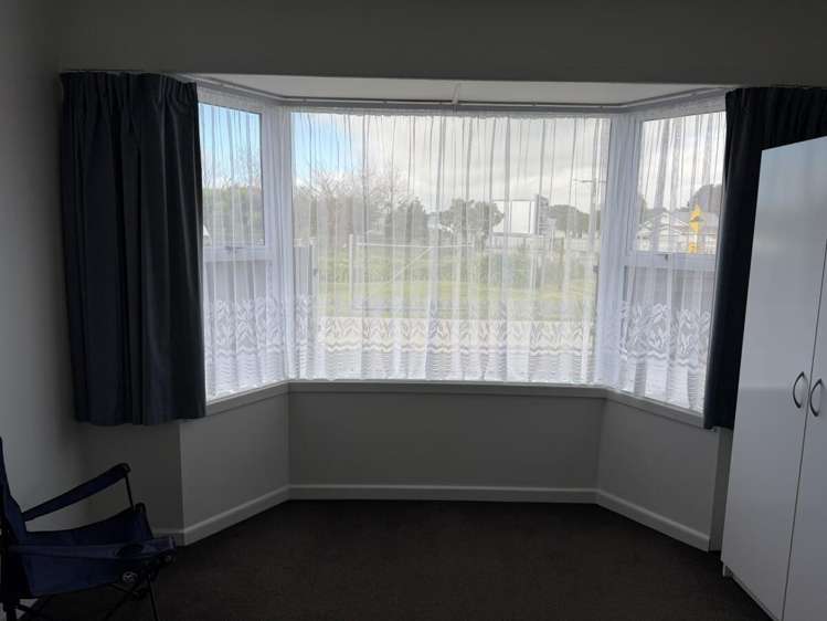 38 Grey Street Waitara_18