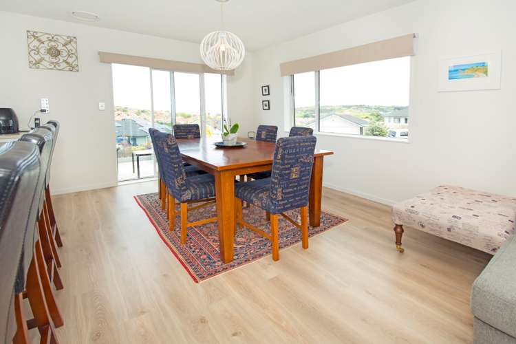 255 Alec Craig Way Gulf Harbour_10