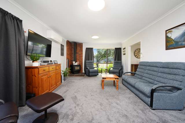 39 Lyttelton Crescent Tamatea_3