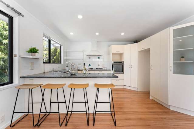 51 Saddleback Rise Murrays Bay_3