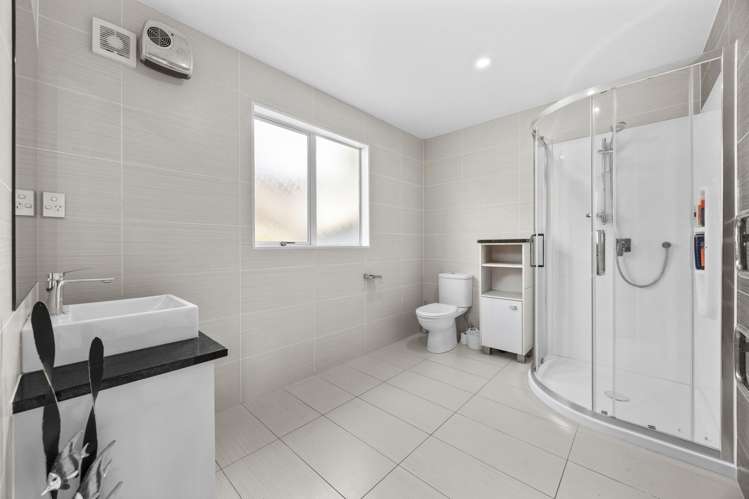 126 Jeffs Road Flat Bush_19