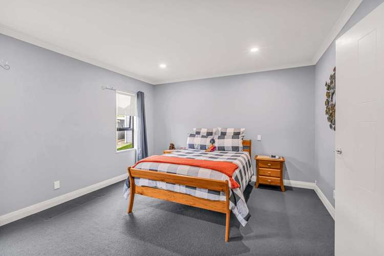 3 Robina Place Gore_23