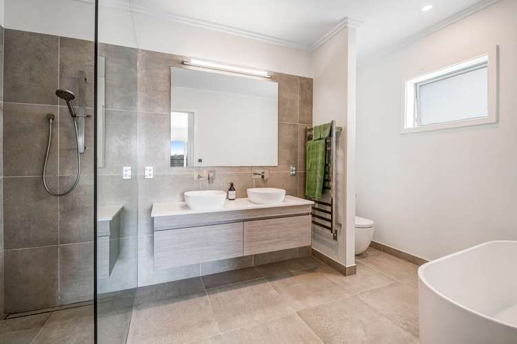 51 Balboa Drive Matakatia_14