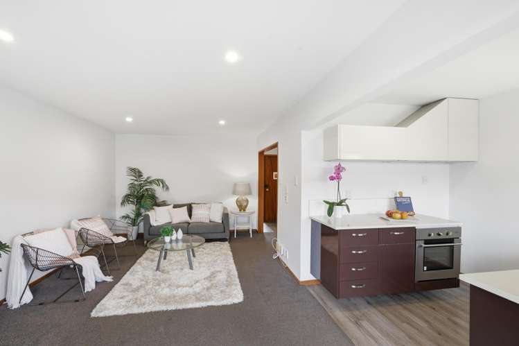 2/4 Broadbent Street Riccarton_7