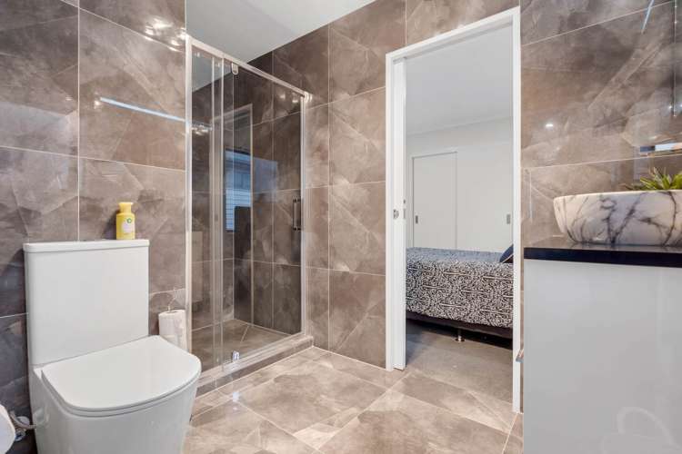 3 Lavey Road Flat Bush_16